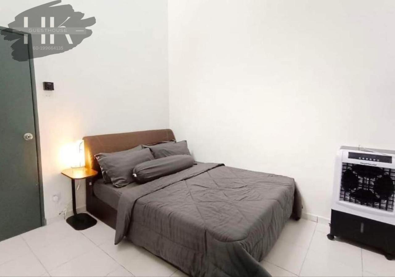 3 Bedroom - Hk Pahang Holiday home *